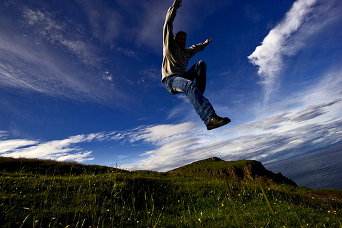 experience happiness